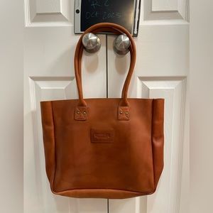 Sold Parker Clay Merkato tote Rust